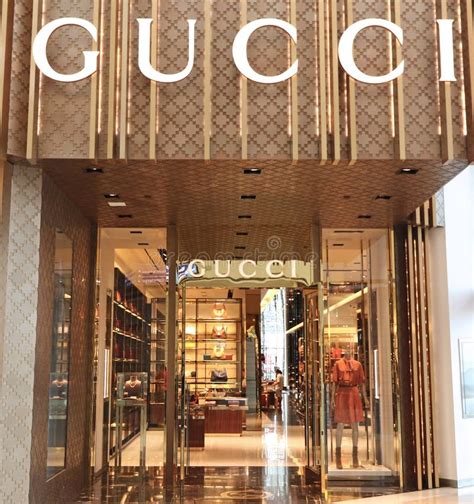 gucci outlet store las vegas.